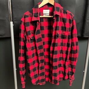 Buffalo plaid flannel red/black- Size XL